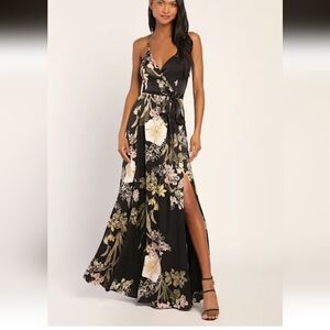 Lulu's Black Floral Maxi Dress